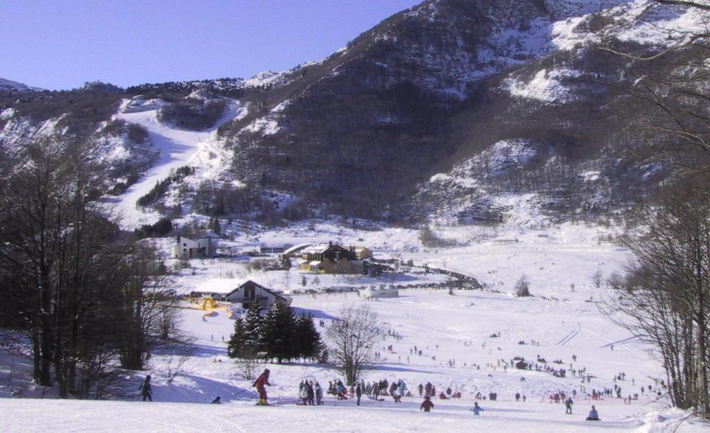 Hotel Antares Piancavallo Eksteriør billede